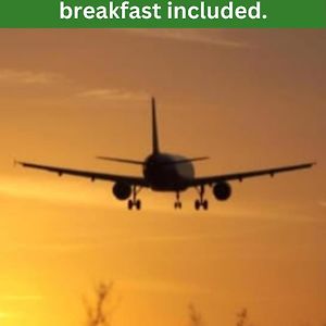 Airport 4 Season Transit Hotel